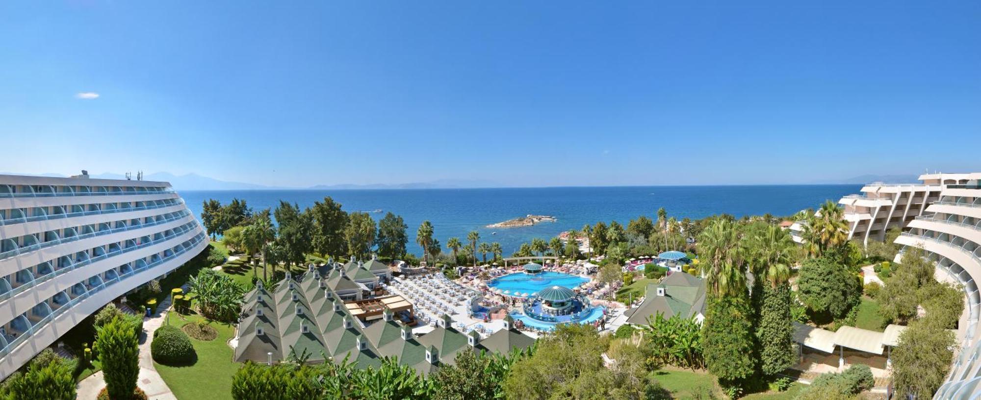 Hotel The Grand Blue Sky International Kusadası Exterior foto