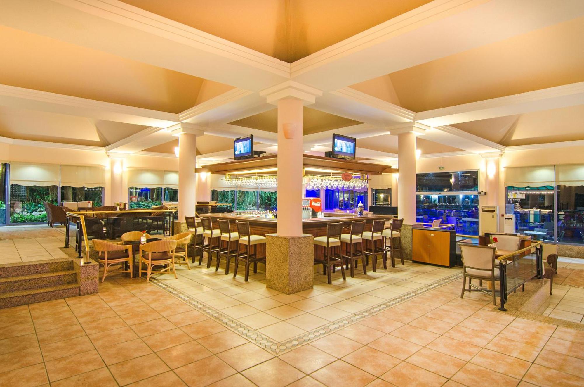 Hotel The Grand Blue Sky International Kusadası Exterior foto