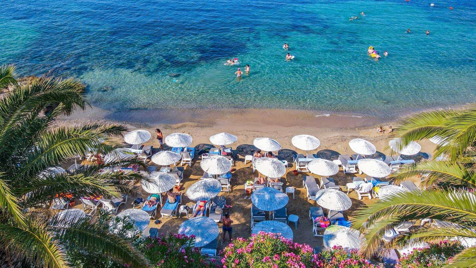 Hotel The Grand Blue Sky International Kusadası Exterior foto