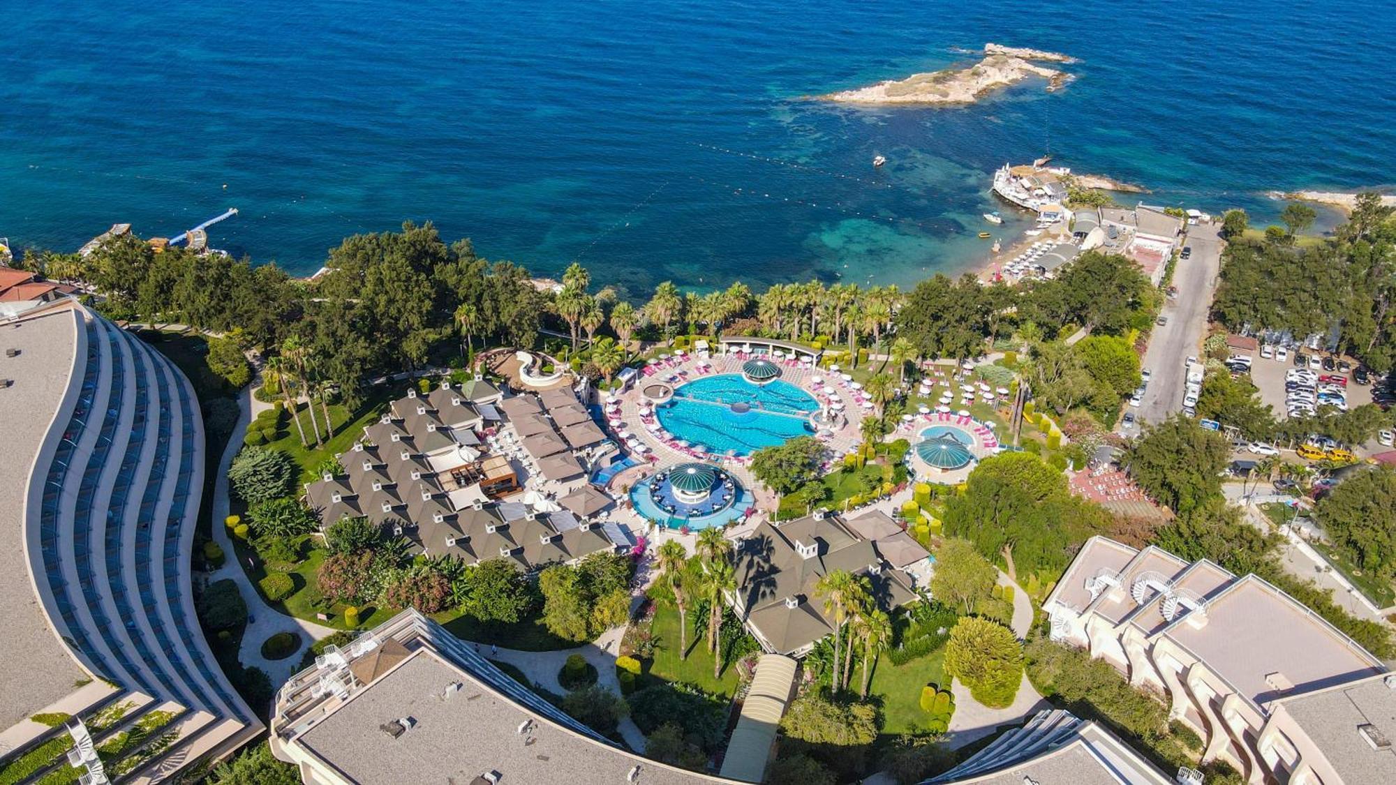 Hotel The Grand Blue Sky International Kusadası Exterior foto